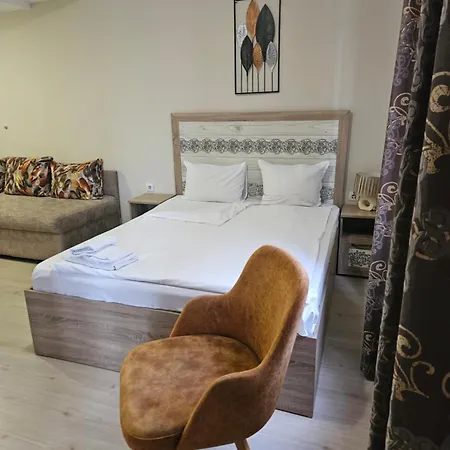 Priyateli - Friends Otel